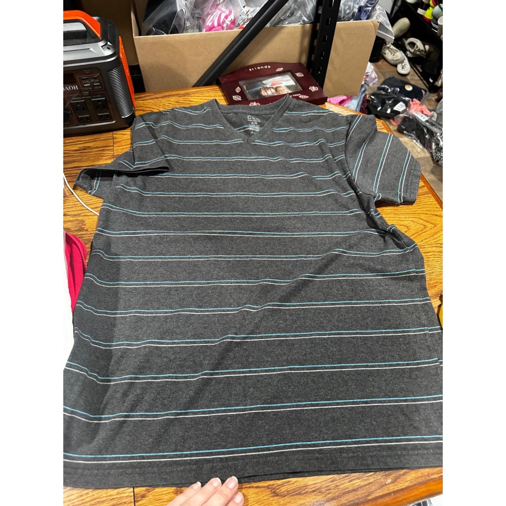 CSG Champs Sports Gear Mens XL V-Neck Striped Short Sleeve T-Shirt Charcoal Gray
